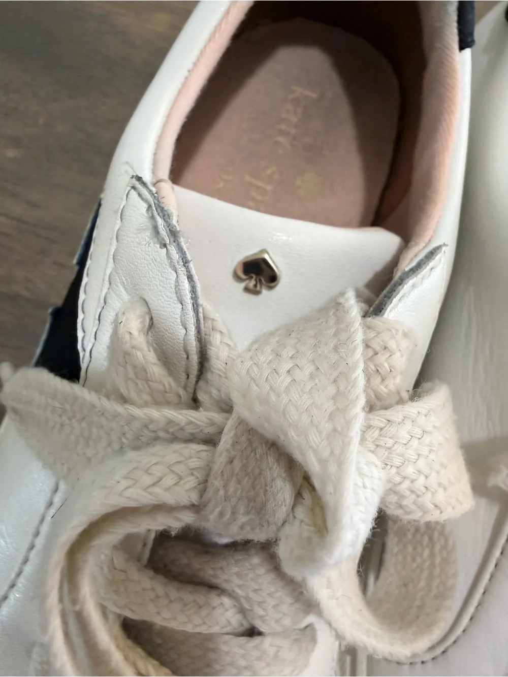 6.5 Kate Spade New York Fez Logo White Black Lace Up Low Top Leather Women’s Sho